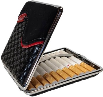 CIGARETETUI. Læder imiteret carbon og alcantara. Til 20 cigaretter