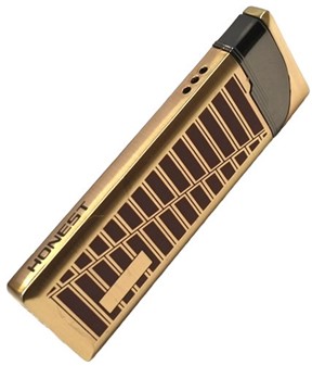 GAVEIDE TIL FAR. Billig, smuk lighter til far, der ryger cigaretter