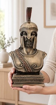 GAVE TIL BEDSTE VEN. Bronze buste af spartansk kriger i korinth hjelm