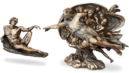 Skabelsen af Adam. Klassisk Bronzeskulptur, der ånder liv i dit hjem
