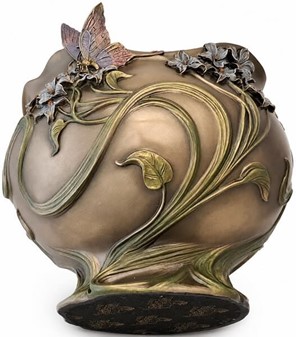 ART NOUVEAU VASE. Unik Veronese vase med blomster og sommerfugl