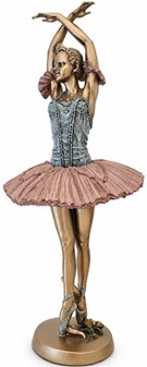 BALLERINA FIGUR. Danserinde figur som romantisk gave til hende
