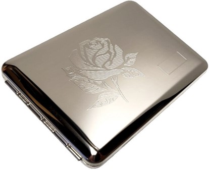 GAVE TIL HENDE. Cigaretetui metal med rose, til lange cigaretter