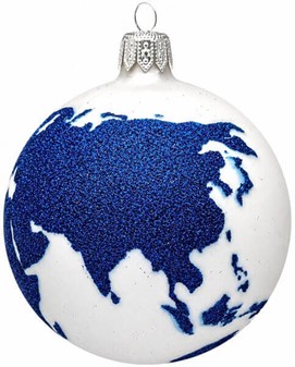 Polske julekugler i hvid med et marineblåt glitter verdenskort. Ø 8 cm