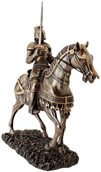 KNIGHTS FIGURER. Billig og unik figur som pynt til hjemmet og kontoret