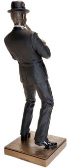 GAVE TIL MUSIKER. Flot bronzefigur af Jazz klarinettist. Reol pynt