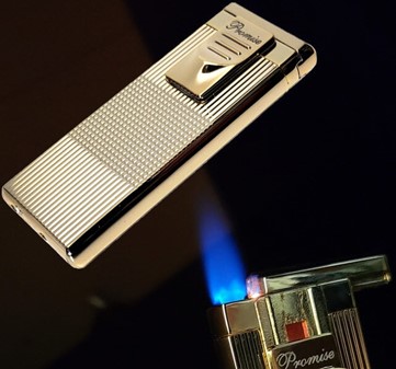 GAVEIDEER TIL HAM. Fyldepen og lighter, gavesæt til cigaret rygere