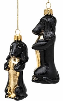 En gravhund på et juletræ? Hvorfor ikke. Glasbrun gravhund fra Polen