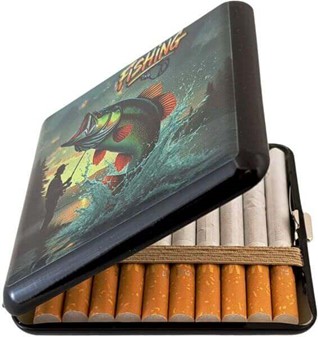 Cigaret etui Metal til Fisker. Gaveidé med detaljeret fiskerimotiv
