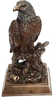GAVE IDEER TIL FAR. Smuk bronze figur af ørn på sokkel. Pynt til stuen