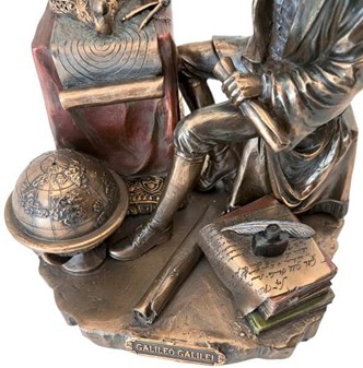 Galileo Galilei Figur. Forvandl dit hjem til et univers af opdagelser