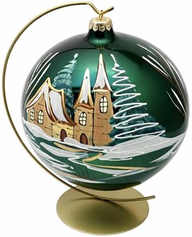 Fantastiske glas julekugle i funklende grøn med vintermotiv. Ø 20 cm