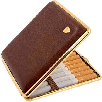 Klassisk Cigaretetui i Brunt Kunstlæder. Den Perfekte Gave til Ham