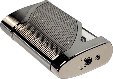 Oplev kraften i elegance. Den ultimative stormlighter med læderetui