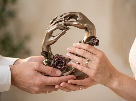 BRYLLUPSGAVE TIL PAR. Verdens smukkeste bryllupsfigur til nygifte