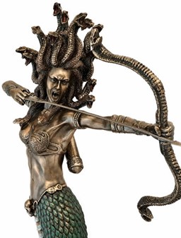 Frygtindgydende smuk Medusa figur. Iøjnefaldende smuk boligindretning