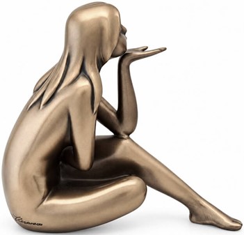 Lille figur, stor følelse. Bronzeinspiration af siddende nøgen pige