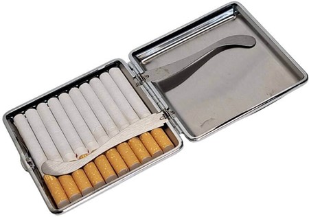 Elegant Valentins Gave: Læder Cigaretetui med Lyserødt Kys
