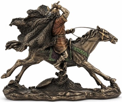 Viking på Hest i Kamp. Lille bronzefigur - en miniature saga