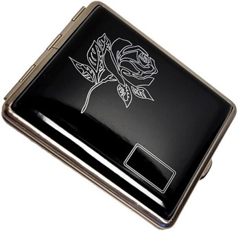 PERFEKTE GAVE TIL HENDE. Sort metal Vom Hofe cigaretetui med hvid rose