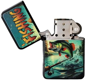 BENZIN LIGHTER. Benzindrevet billig lighter med cool fiskeprint