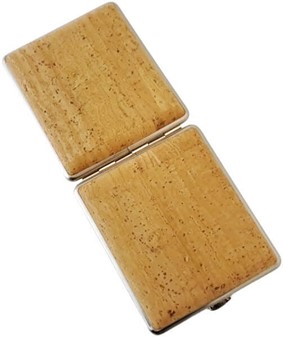 VOM HOFE BILLIGE CIGARETETUI. Tyske etui indrammet med naturlig kork