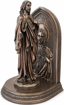 Jesu Hellige Hjerte. Smuk religiøs figur i form af en unik bogstøtte