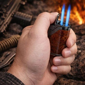 To brænder cigar lighter med cigar punch. Perfekt gave til mænd