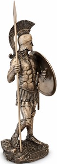 GODE IDEER TIL INDRETNING. Bronze figur af spartanske kriger med spyd