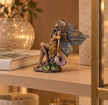 ALF FIGUR. Alfepige med Magiske Vinger. En Gave Fuld af Fantasi