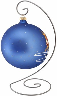 Eventyrlig kongeblå stor julekugle med julemand og kane. Ø 15 cm