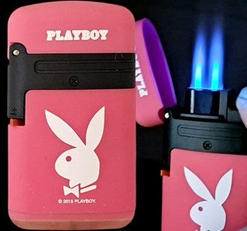 Playboy Gas Lighter Lyserød med Jetflamme. Vindtæt og Genopfyldelig