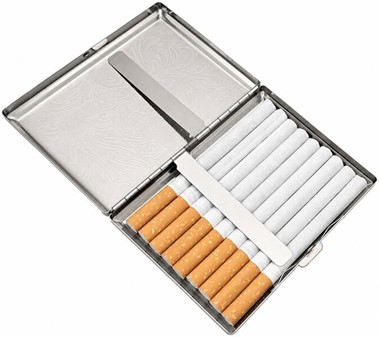 Billigt cigaretetui metal – Perfekt til lange cigaretter (100’s)