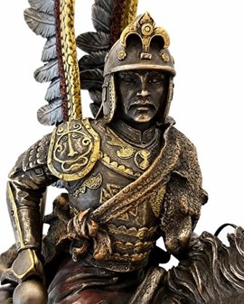Udsøgt bronze figur af Hussar, polsk kriger på heste. God gave til ham