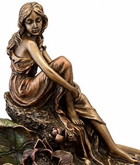 Romantisk Art Nouveau Skål: Pige og Lotusblomst - Unik Kunstværk
