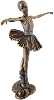 BALLETDANSER FIGUR. Enestående ballerina figur til en gave