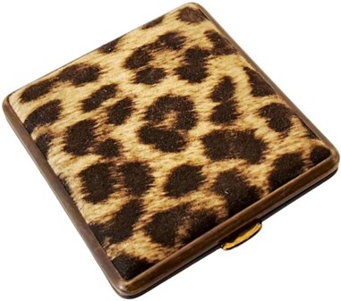 Diskret Elegance som Gave: Leopard Cigaret Etui i Kunstlæder