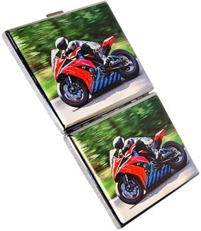 Cigaretetui til motorcyklist. Beskyt cigaretter med et ikonisk design