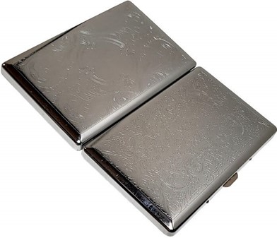 BILLIG GAVE. Cigaretetui til Long Size eller Slim (12 cm) cigaretter