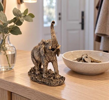 Lille Elefant Figur. Bronze Dekoration – Perfekt Gave til Hjemmet