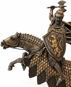 Majestætisk bronzefigur af middelalder ridder på hest. Til stuepynt