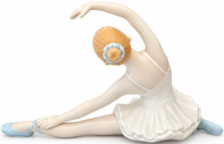 PORCELÆNSFIGUR. Flot porcelæn figur af ballerina. Gave til danserinde