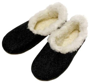 DAME SUTSKO. Meget lette hjemmesko, lavet af sort filt. Kun 139 kr