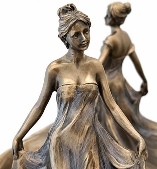 MORSDAG GAVE. Unik art nouveau skål med tre Lady til bolig dekoration