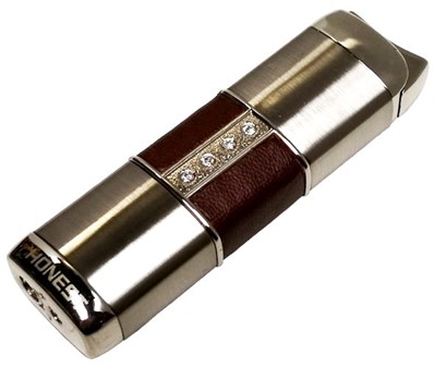 GAVESÆT MED LIGHTER OG CIGARETETUI. Idee til mænd fødselsdag