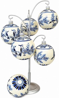 Unikke håndmalede julekugler i porcelæns-look med blå fugle. 8cm, 6stk