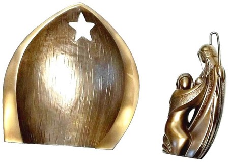 JULEKRYBBE. Bronzefigurer af moderne version af Jesu fødsel