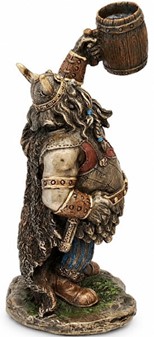 Sjov Viking Figur med et Krus Øl. Perfekt idé til ukonventionel gave