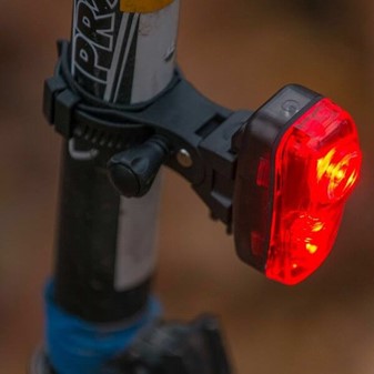 Bright Eye Cykellygte. Synlig fra 1 km. Bedste LED-baglygte til cykel