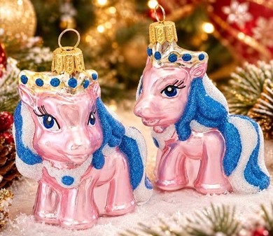 Håndlavet i Polen lyserød pony, glas figur til juletræet, højde 7 cm